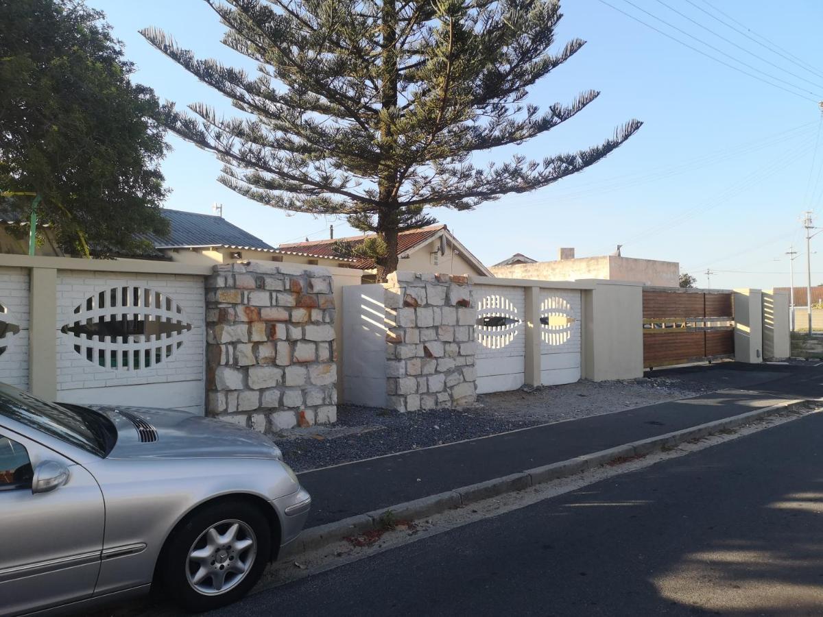 Coastal Cozy 2 Apartment Cape Town Bagian luar foto